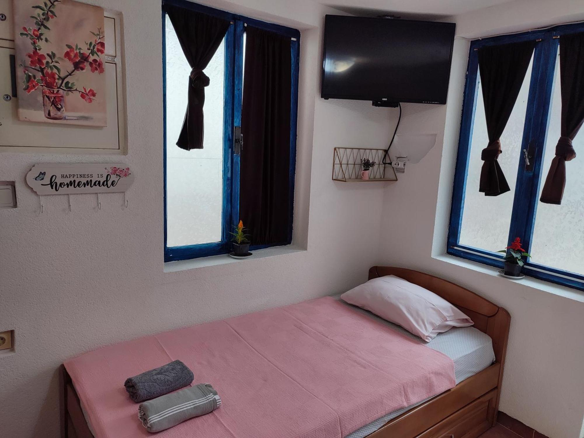 Bay Mola Home Kotor Buitenkant foto